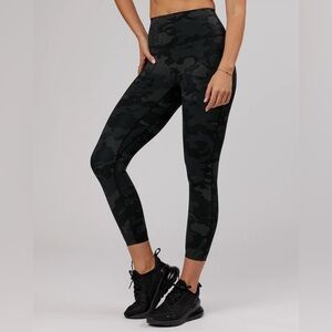 LSKD Elixir Ultra High-Rise 7/8 Legging Black Camo Size Medium